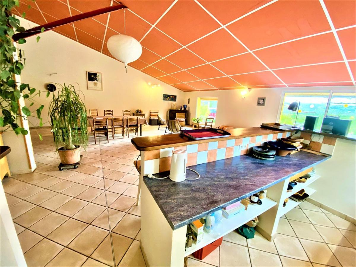 Gite De Groupe 15 A 19P, Parc, Salle De Reception - Chambres D'Hotes En Semaine Villeneuve-de-Berg Luaran gambar